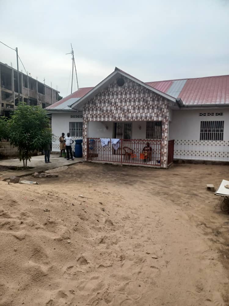 Parcelle à vendre à Kinshasa Ngaliema Macampagne 2023