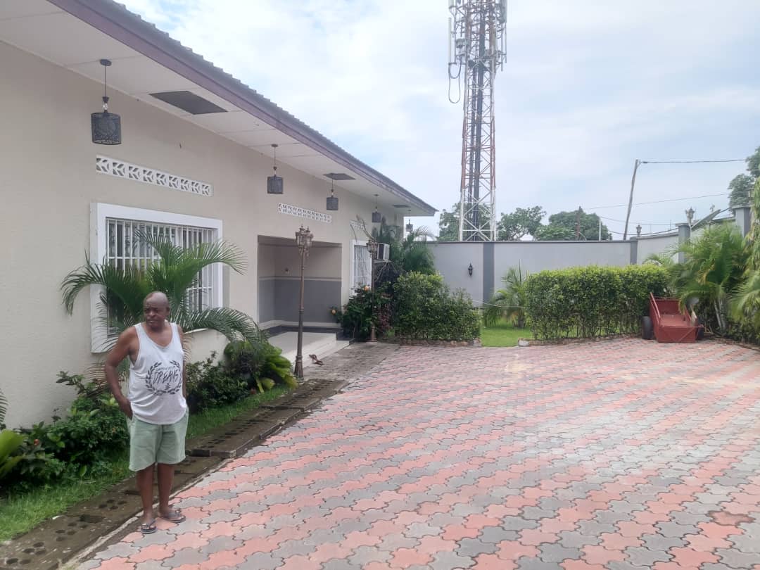 Villa à louer à Kinshasa - NGALIEMA BINZA PIGEON