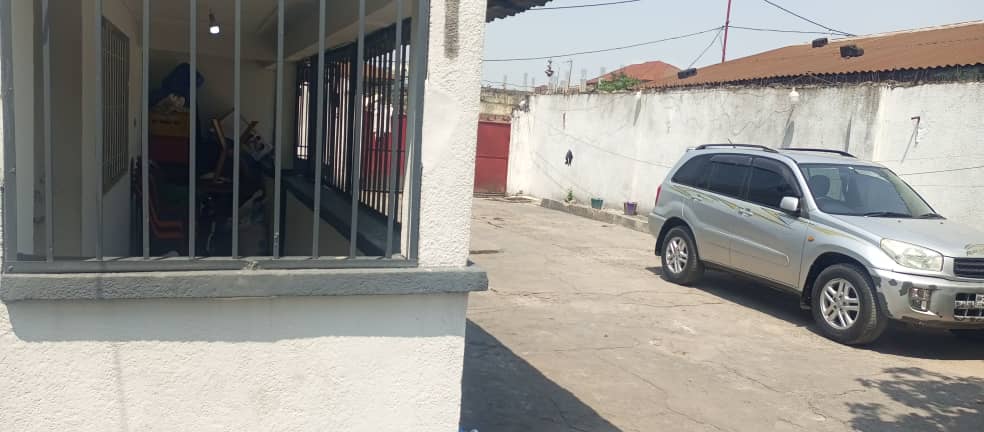 Parcelle à vendre à Kinshasa Kasa-vubu