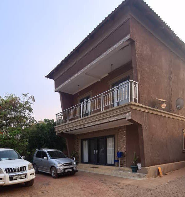 Maison à vendre à Lubumbashi au quartier joli site