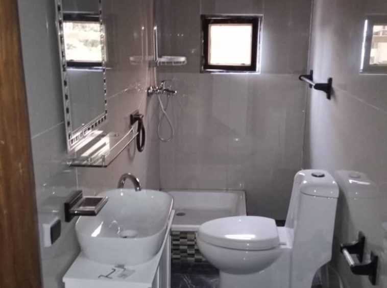 Appartement de 4 chambres 3 salles de bain à Ngaliema