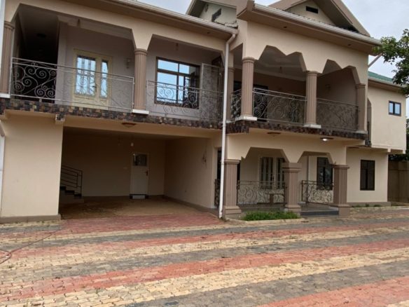 Parcelle à Vendre à lubumbashi au Golf Météo