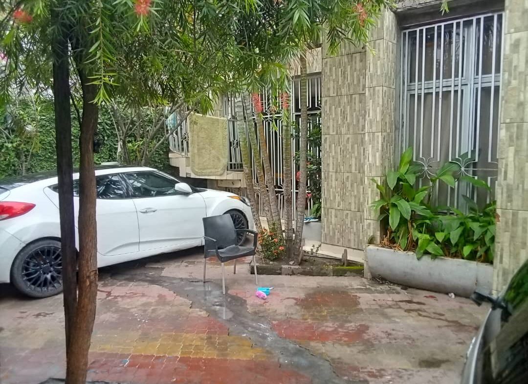 Parcelle à vendre à Kinshasa Limete