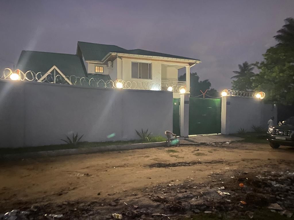 Villa à louer à Kinshasa Ngaliema Macampagne