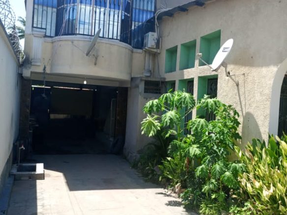Parcelle à vendre à Kinshasa Gombe 32 Parcelle à vendre à Kinshasa Gombe