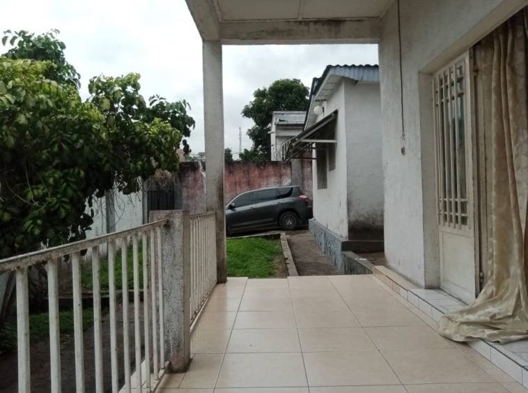 Maison à vendre à Kinshasa Ngaliema