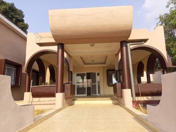 Villa à vendre à Kinshasa Mont Ngafula à la Cité mama Mobutu 16 Villa à vendre à Kinshasa Mont Ngafula à la Cité mama Mobutu