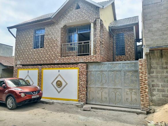 Parcelle à vendre à Lemba 4 Parcelle à vendre à Lemba