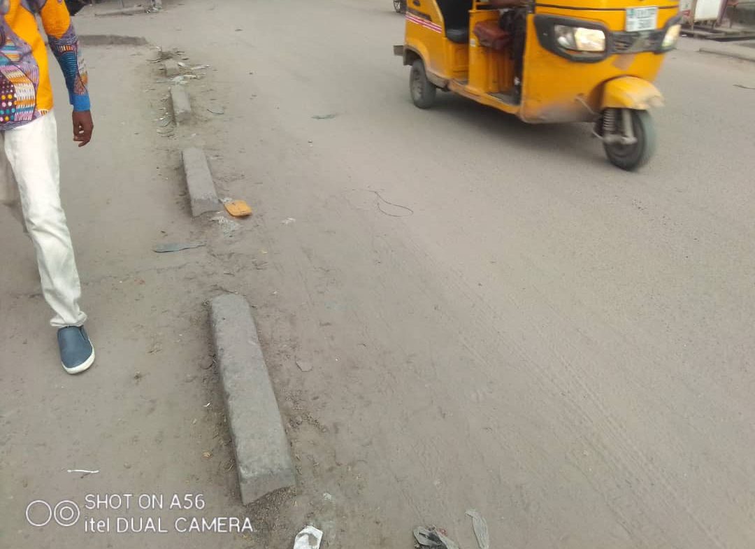 Parcelle à vendre à Kinshasa Limete à Mombele