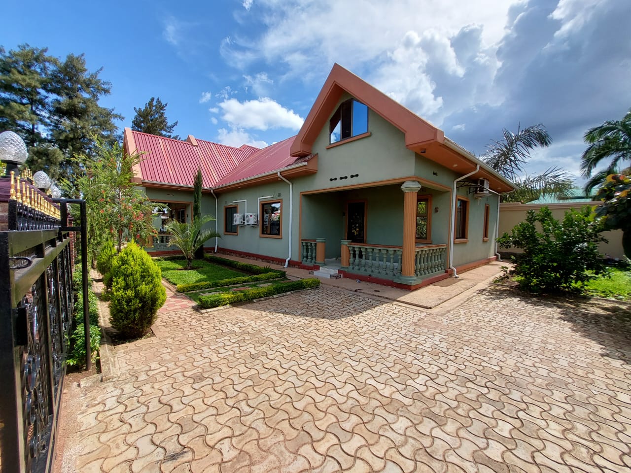Maison à louer à Lubumbashi Golf Météo