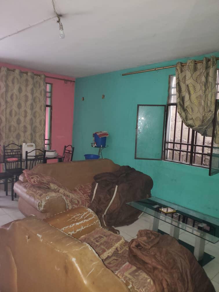 Maison à louer à Kinshasa Lemba Terminus