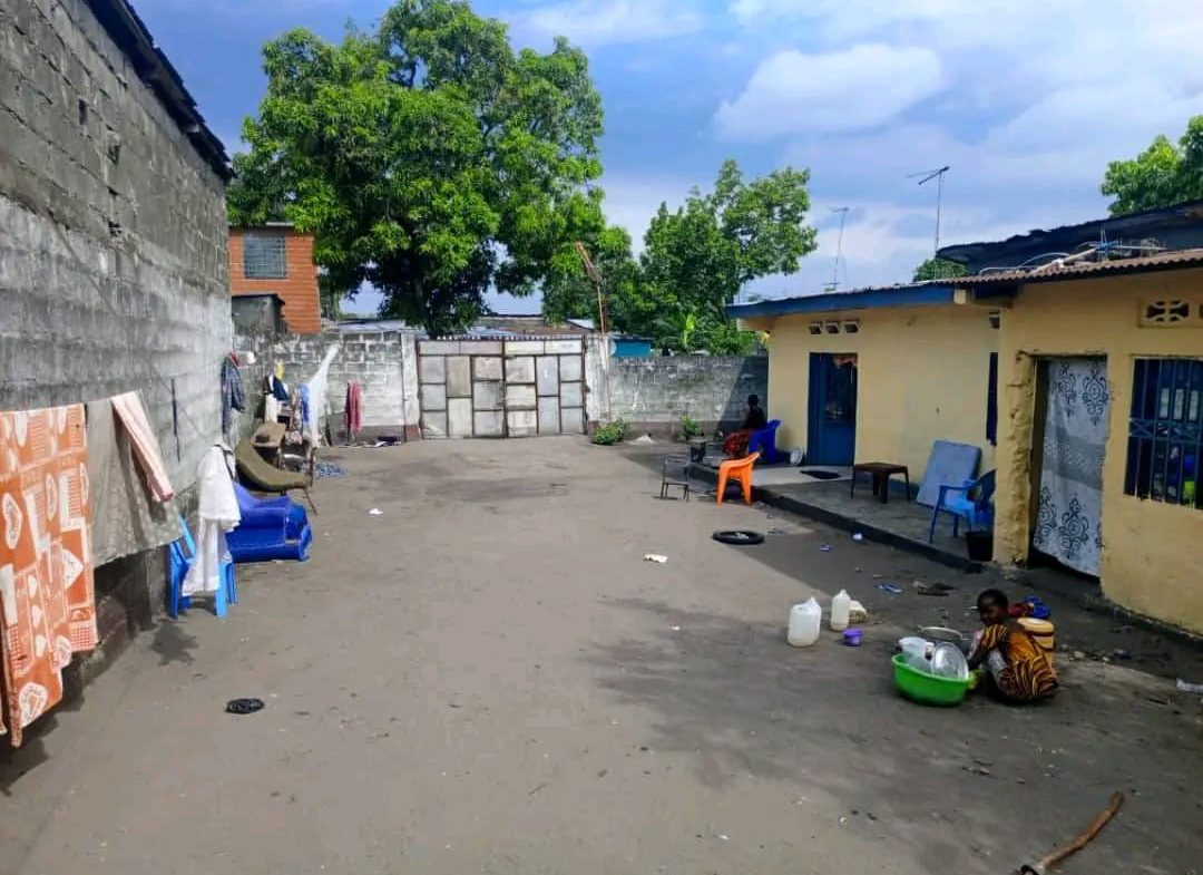 VENTE D'UNE PARCELLE À KINSHASA MASINA SIFORCO 
