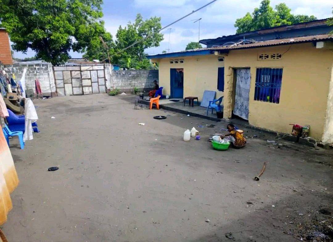 VENTE D'UNE PARCELLE À KINSHASA MASINA SIFORCO 