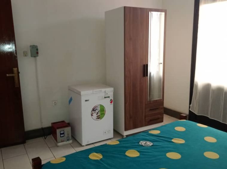 Appartement 2 chambres salles de bain à louer à Limete Funa