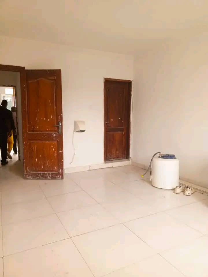 Appartement à louer à Kinshasa Ngaliema GB