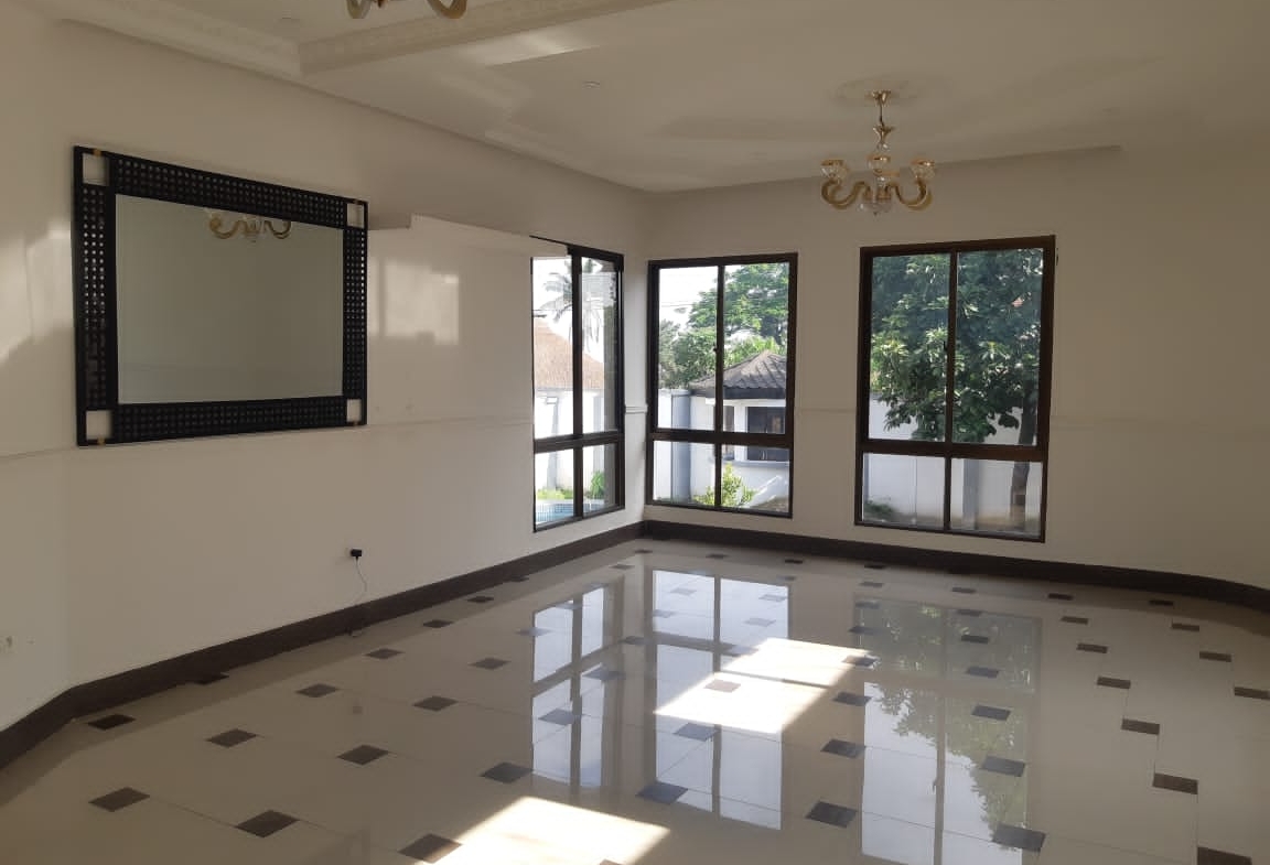 Belle Villa à vendre à Kinshasa Ngaliema