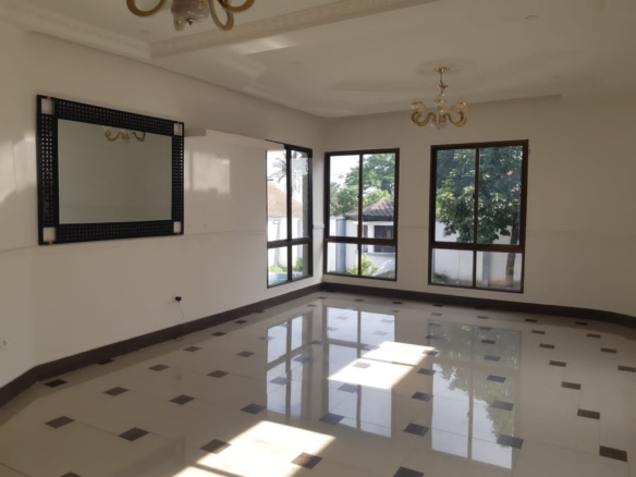 Belle Villa à vendre à Kinshasa Ngaliema 30 Belle Villa à vendre à Kinshasa Ngaliema