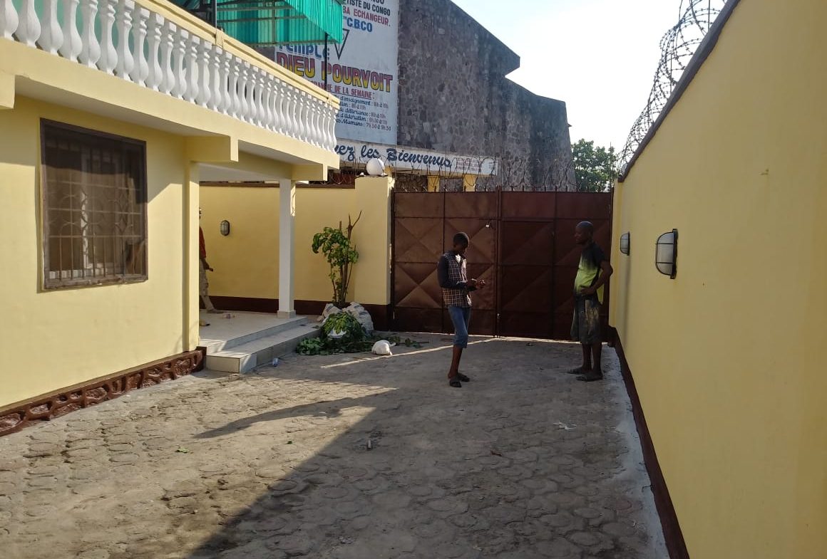 Parcelle à vendre à kinshasa Lemba Camp Riche