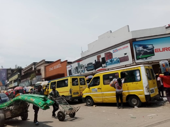 Vente d'une parcelle commerciale à Kinshasa Gombe  17 Vente d'une parcelle commerciale à Kinshasa Gombe