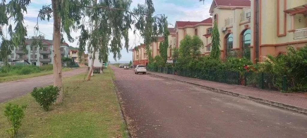 Villa jumeler  à loué  à Kinshasa limite 