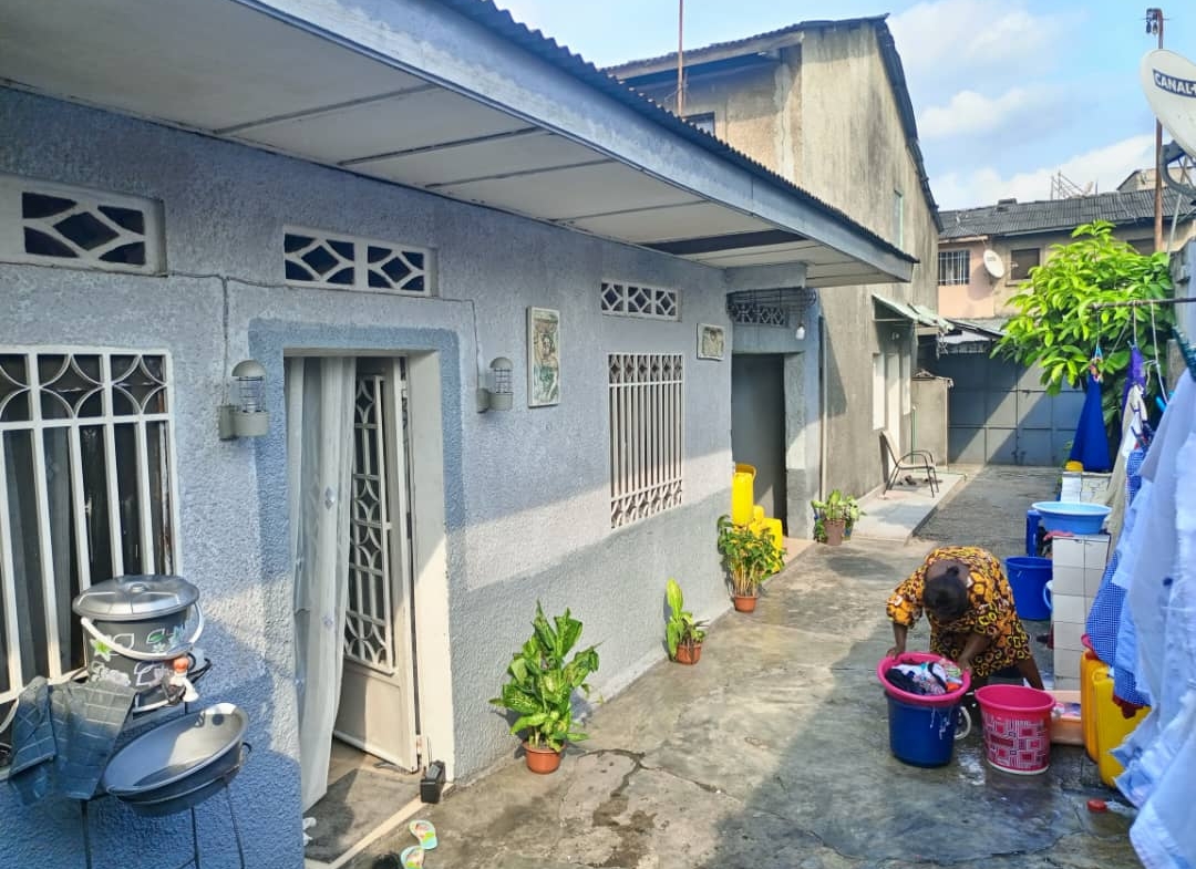 Parcelle à vendre àKinshasa Lingwala 
