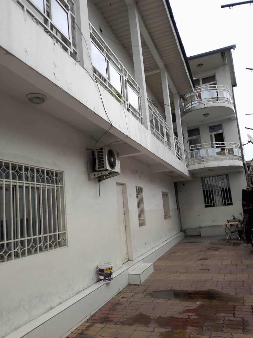 Appartement à louer à Kinshasa Barumbu