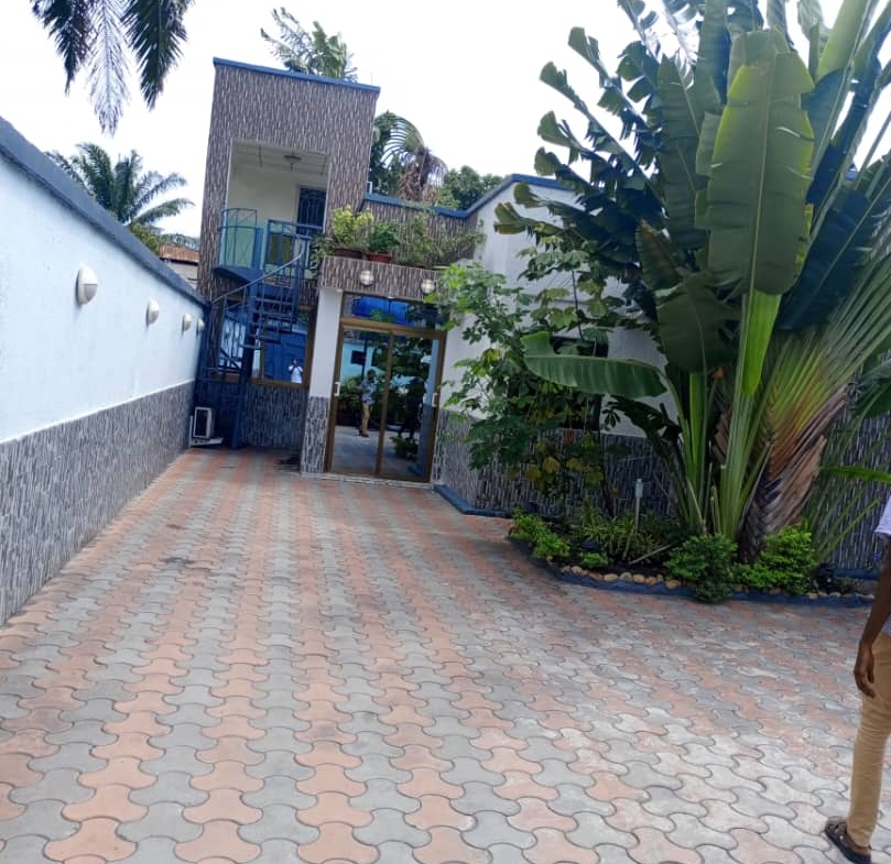 Villa à vendre kinshasa limete Funa