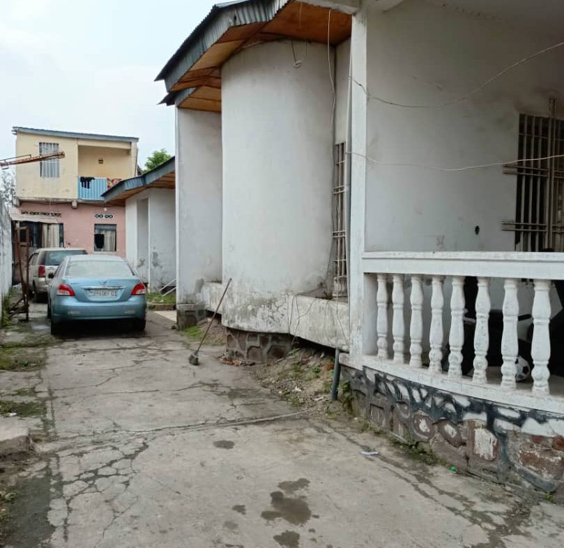 Parcelle à vendre à Kinshasa Limete