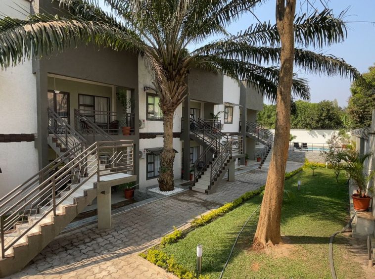 Appartement à louer à Lubumbashi Golf battant