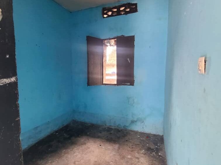 Maison à louer à Kinshasa Pompage