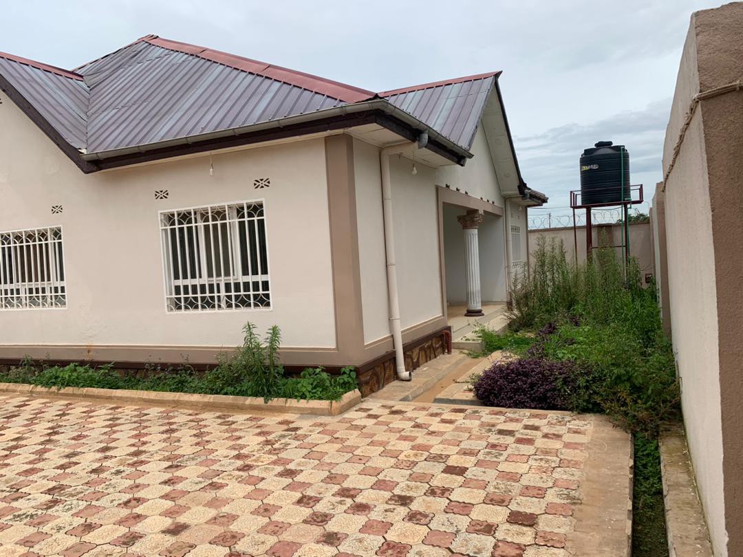 Maison à vendre à Lubumbashi Golf météo 1