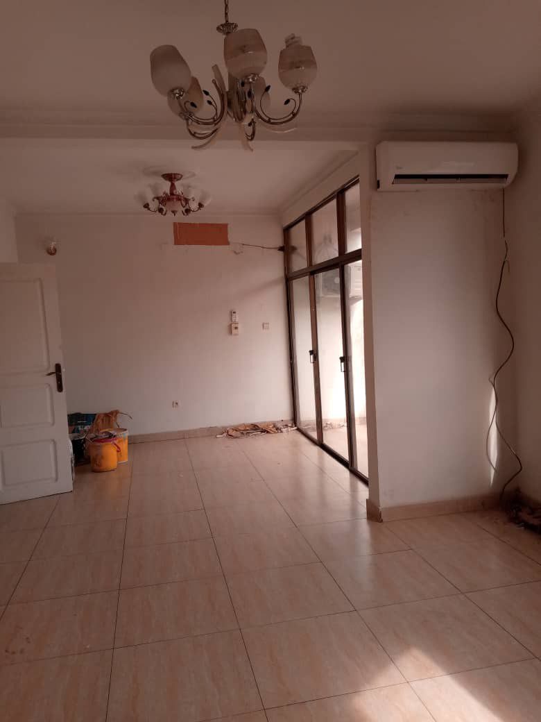 Appartement à GOMBE