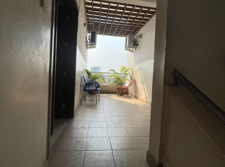 Appartement à GOMBE