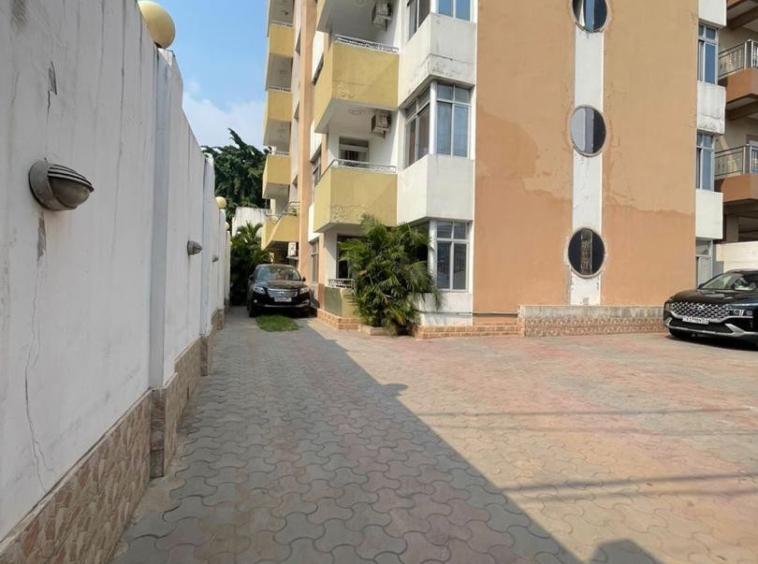 Appartement à GOMBE