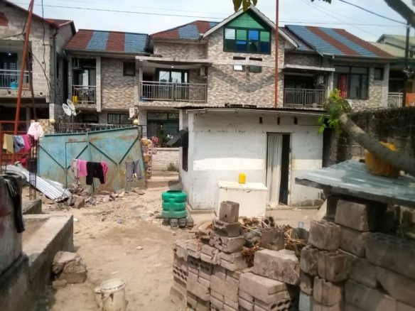 Parcelle mis en vente dans la commune de limete 8 Parcelle à vendre