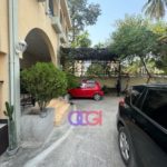 villa à louer à Gombé