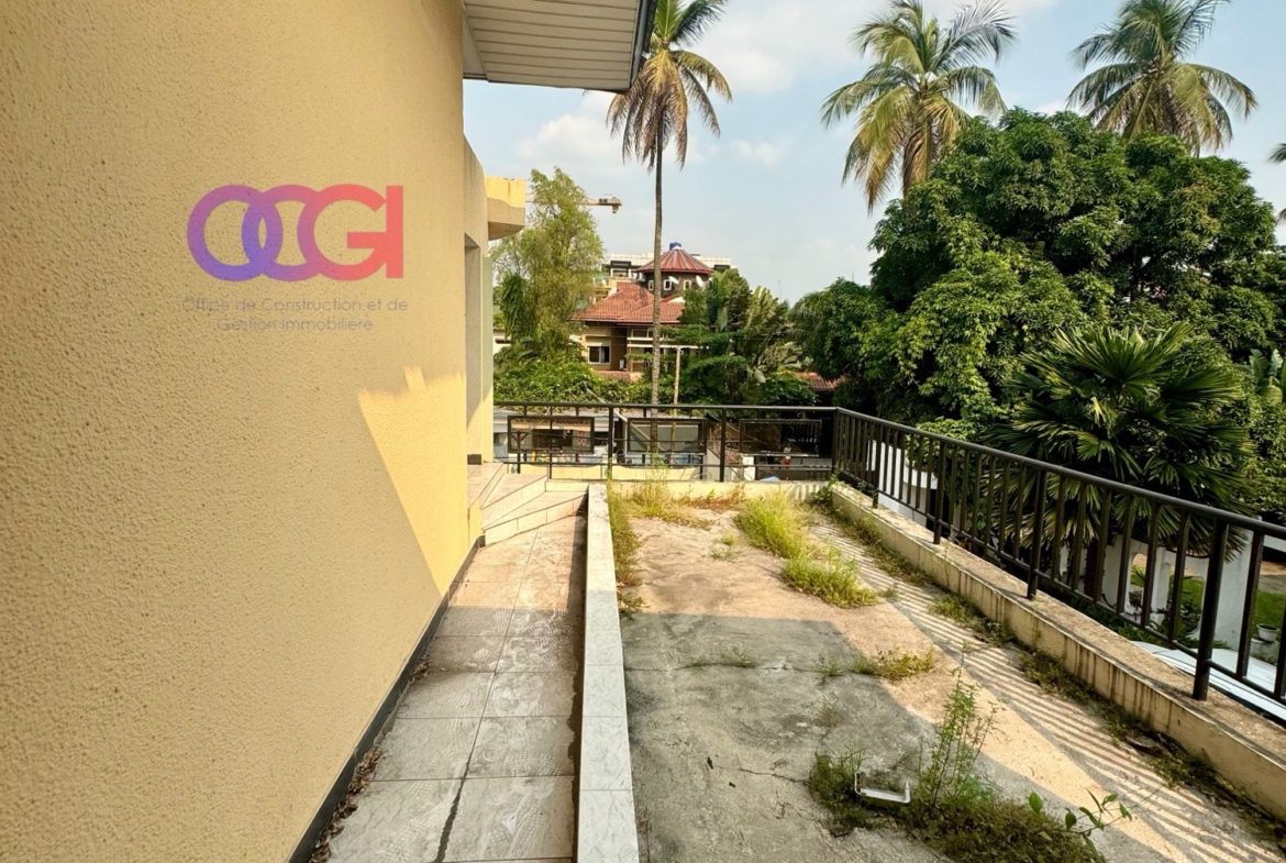 villa à louer à Gombe