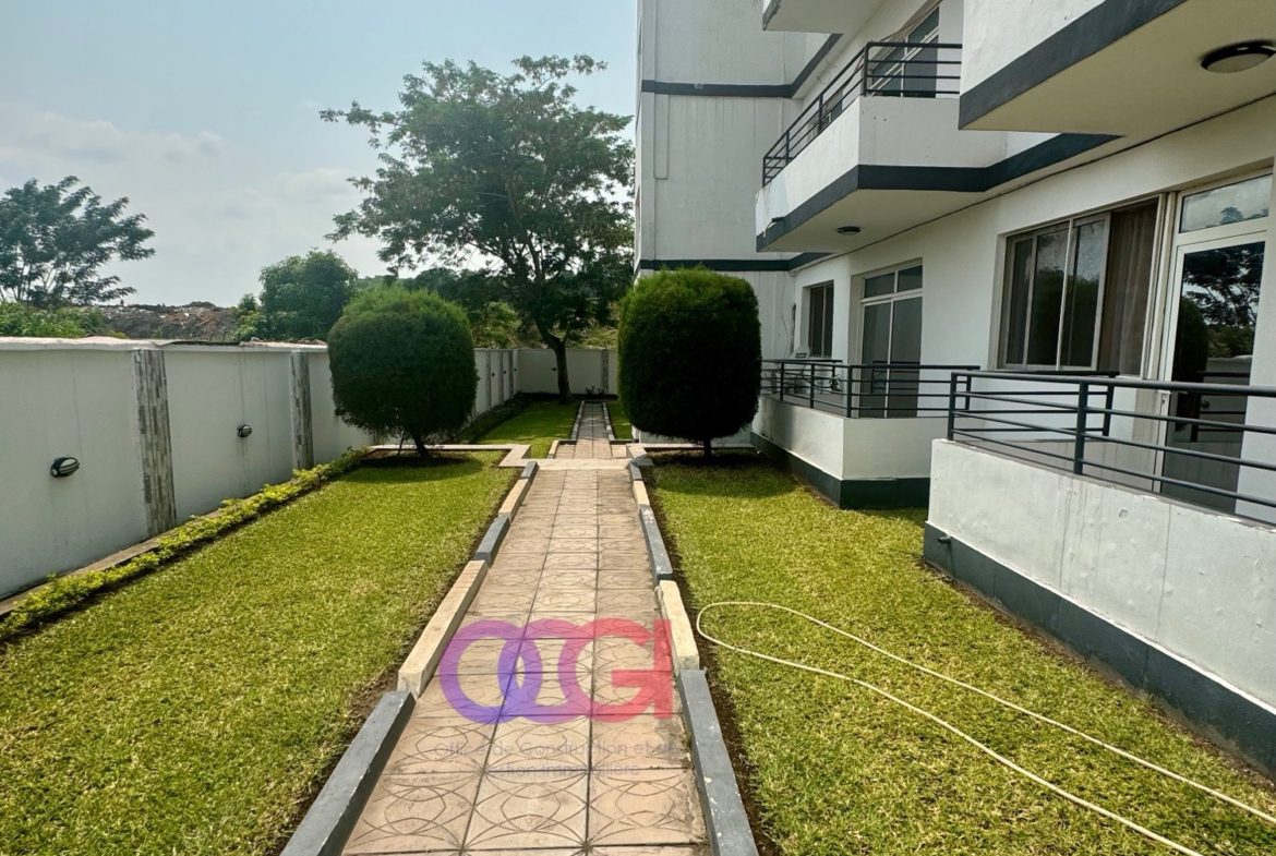 Appartement à louer à Gombe 