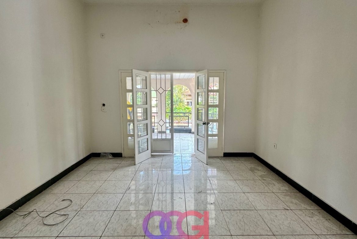 villa à louer à Gombe