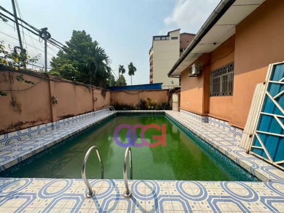 Grande Villa avec Piscine mise à GB 8 Villa