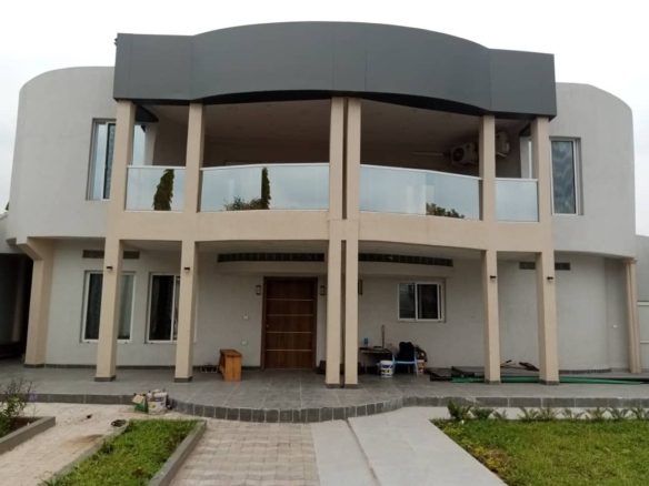 Magnifiques Appartements avec Piscine misent en location à Macampagne 42 Appartements