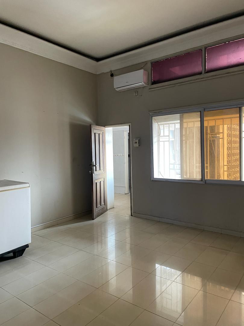 Appartement mis en vente à GOMBE