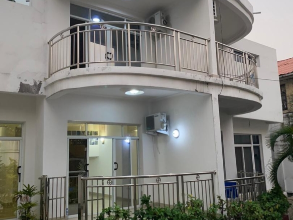 Magnifique Appartement Duplex mis en location à Binza Météo 36 Appartement