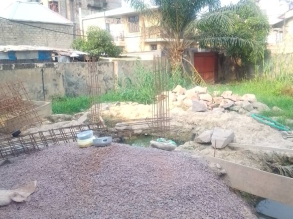 PARCELLE À VENDRE À MIMOSAS KINSUKA PÊCHEUR NGALIEMA 16 PARCELLE