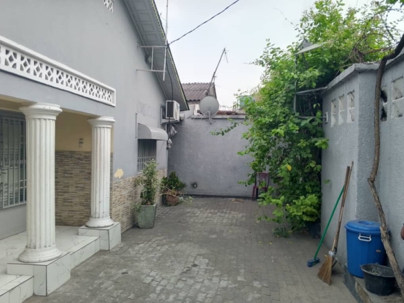 Parcelle à vendre lemba 32 Parcelle à vendre lemba