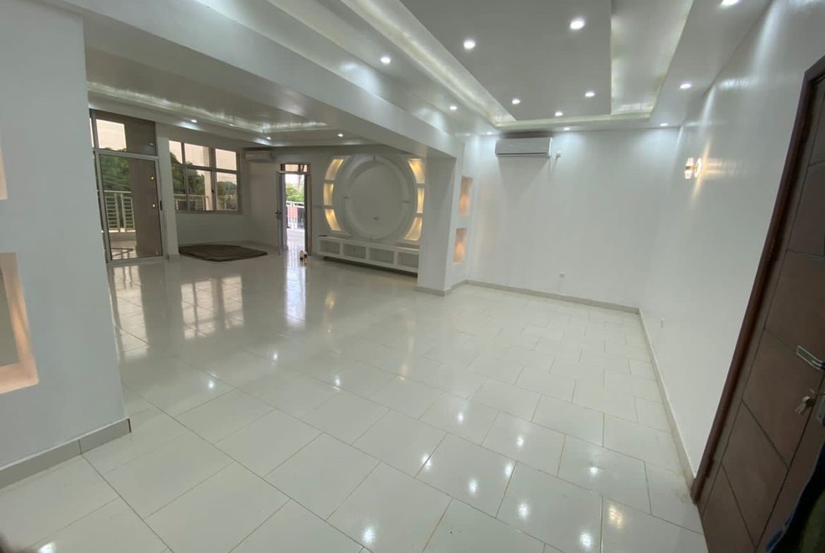Appartement à louer à Ngaliema Macapmgne