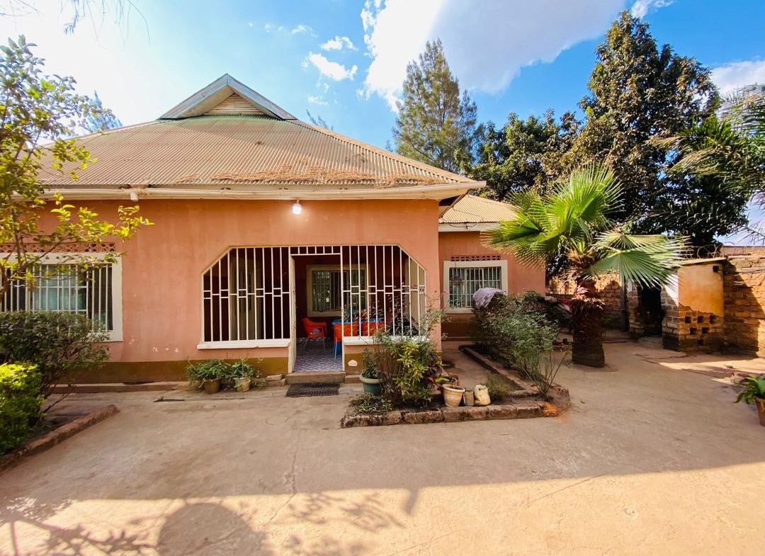 PARCELLE À VENDRE
