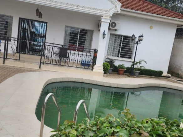 Immeuble des 15 pièces à louer à Lubumbashi 21 scaled IMG 20240515 WA00911