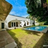 GRANDE VILLA NICHÉE MISE EN LOCATION À KINSHASA-GOMBE 23 VILLA