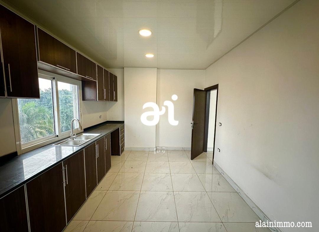 APPARTEMENTS